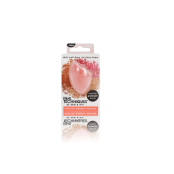 Real Techniques Miracle Powder Sponge