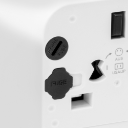 Tactical PTP Travel Adapter / white