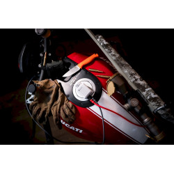 Tactical Base Plug Dual 40W Charger / white