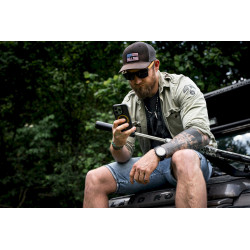 Tactical MagForce Hyperstealth 2.0 Cover for iPhone 13 / black/yellow