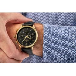 Giewont Chronograph Sapphire Men’s Watch / black-gold