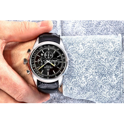 Giewont Chronograph Sapphire Men’s Watch / silver/black