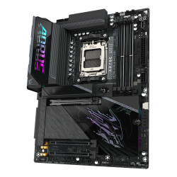 GIGABYTE X870E AORUS PRO X3D AMD X870E Socket AM5 ATX