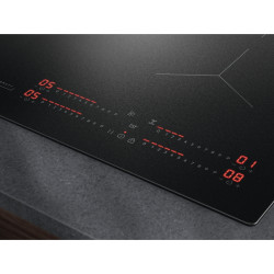 AEG TI84IB10IZ Juoda Įmontuoti 80 cm Indukcinė viryklė, padalyta į sritis 4 zone(s)