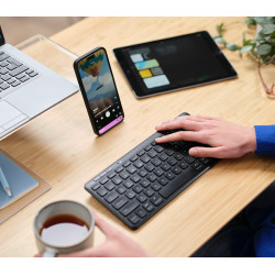 Trust Lyra klaviatūra Pelė įskaityta Biuras USB + RF Wireless + Bluetooth QWERTY Šiaurės šalių Juoda
