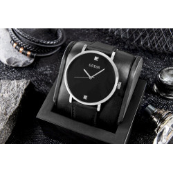 Guess GW0009G1