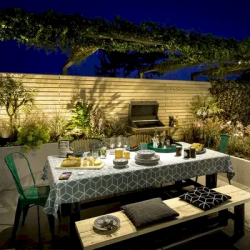Philips Nysil Solar LED Wall Floodlight 5000K IP65 Motion Sensor