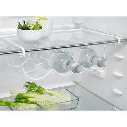 Electrolux M4RHBH02 fridge/freezer part/accessory Bottle rack White