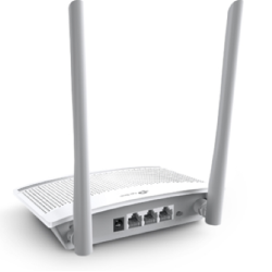 TP-Link WR820N Router