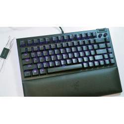 Razer BlackWidow V4 75% Mechanical Gaming Keyboard / Black